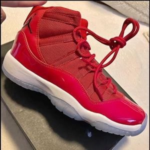 Meet your Posher, Broderick